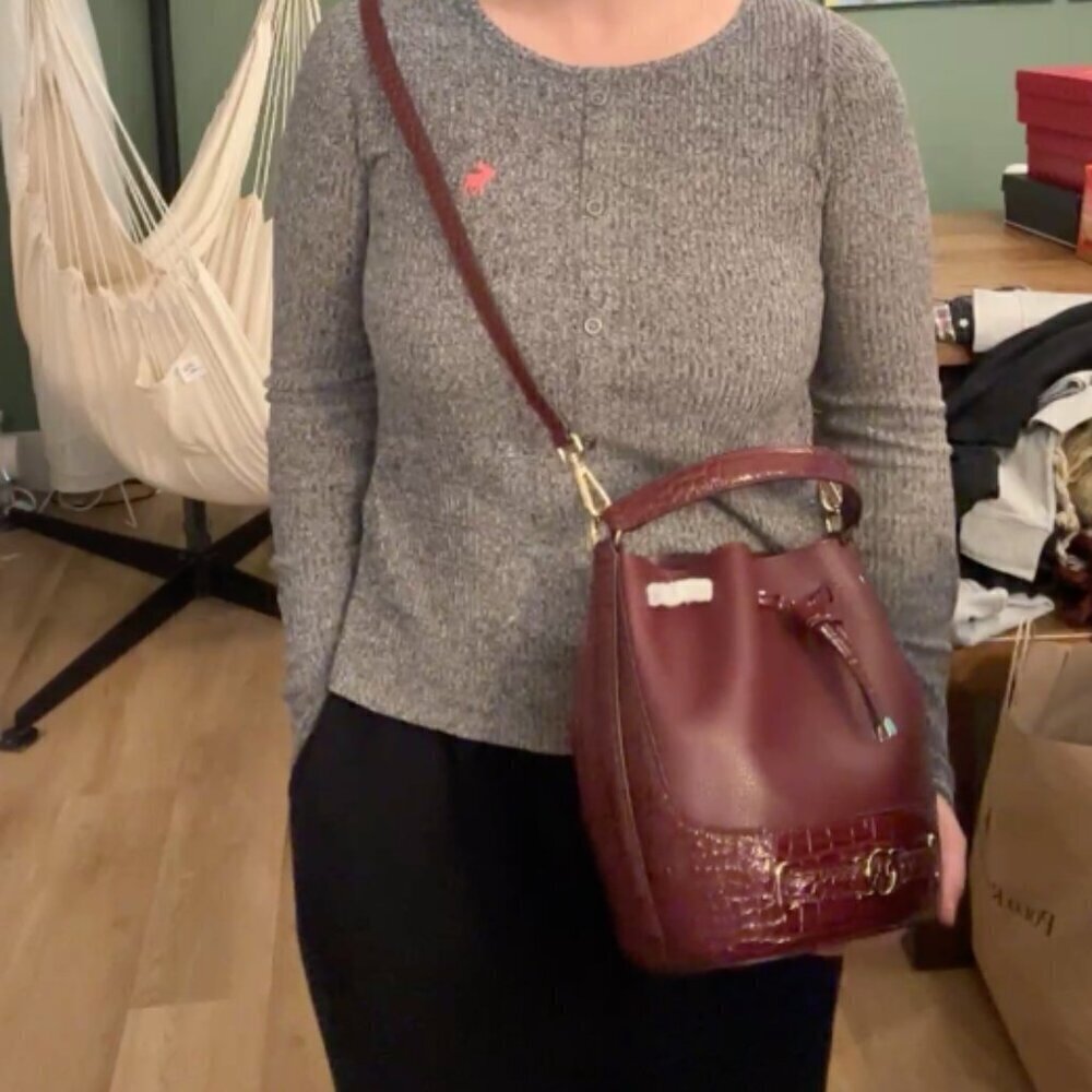 NWT！NEW！Michael Kors Reed Bucket Bag Crocodile Embbossed Leather Belted -Oxblood - Picture 15 of 15